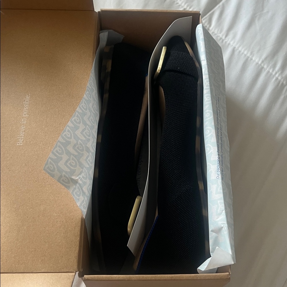 NWT Rothys size 10 - Picture 2 of 10